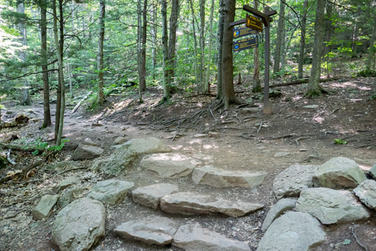 top of kaaterskill falls trail