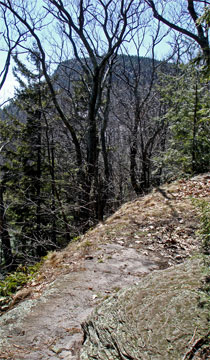 Artist's rock near North and South Lake