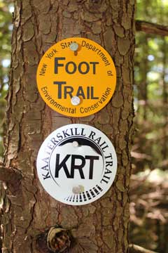 trail markers for the kaaterskill rail trail