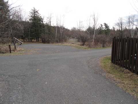 road around campgrounds at north lake campgrounds
