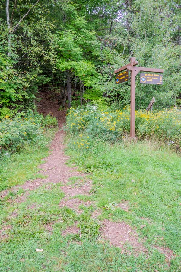 escarpment trail by the old Catskill Mountain House