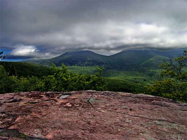 Acra Point Loop Trail