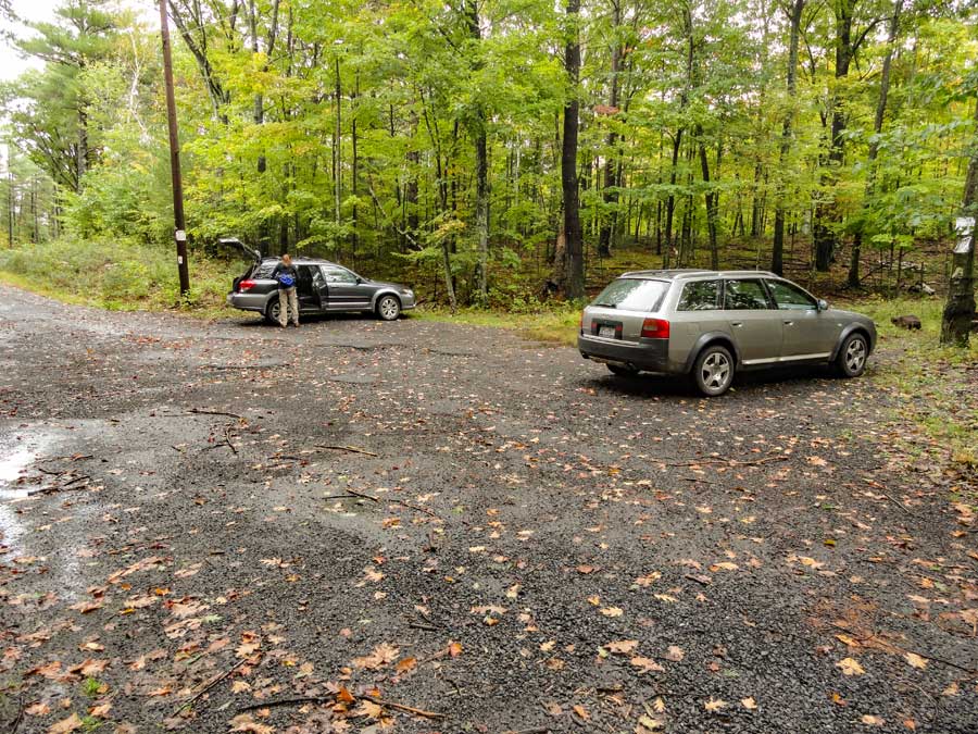 Stork Nest Road Parking lot for hike to Dutcher's Notch
