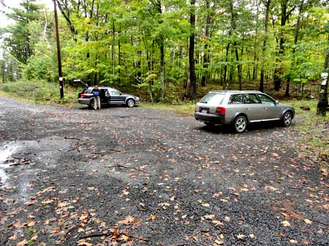 parking lot on stork nest road for trail to east kill falls and dutcher notch