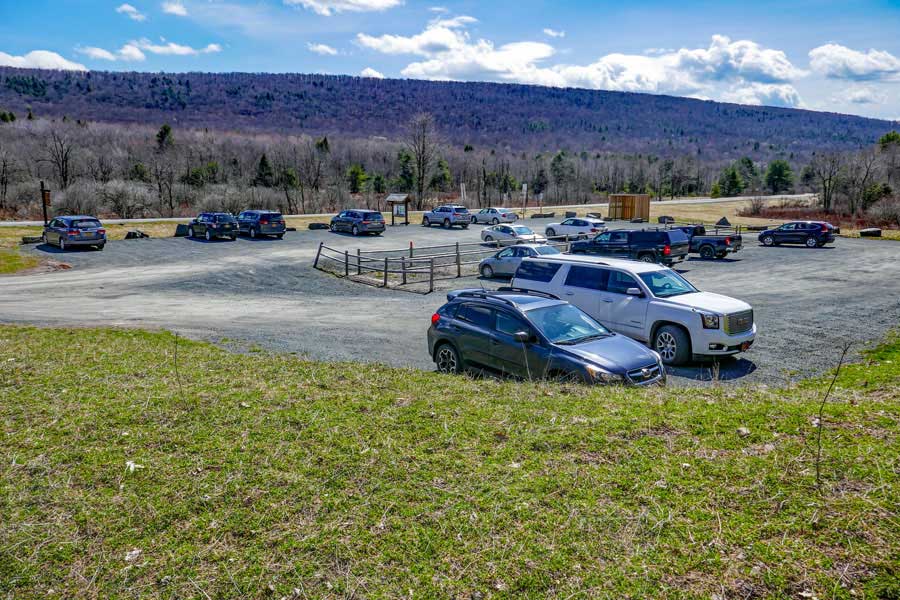 Escarpment North Parking Lot