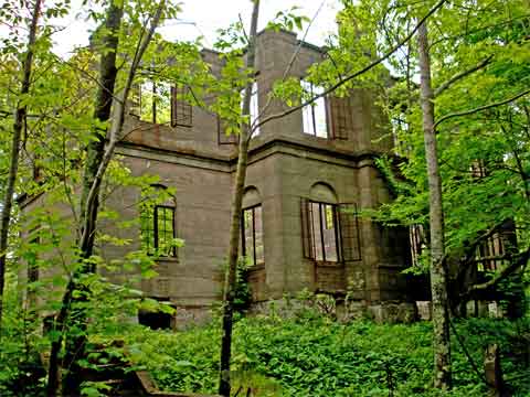 Overlook Mountain House