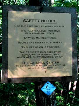 safety zone sign to plattekill falls