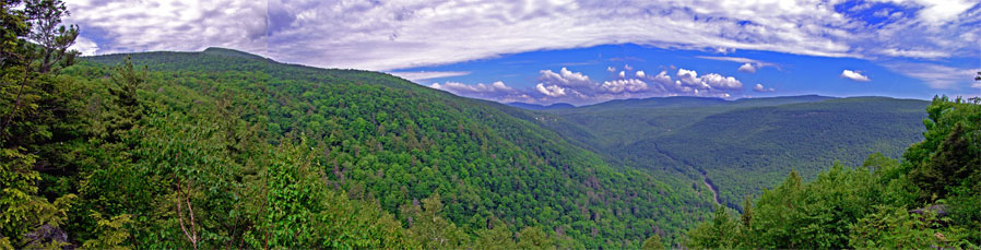 Poet's Ledge, waterfalls in Kaaterskill Clove