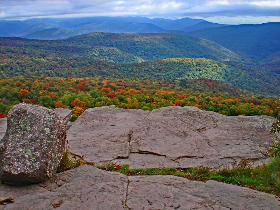 View spot on Giant Ledge in the slide mountain wilderness 