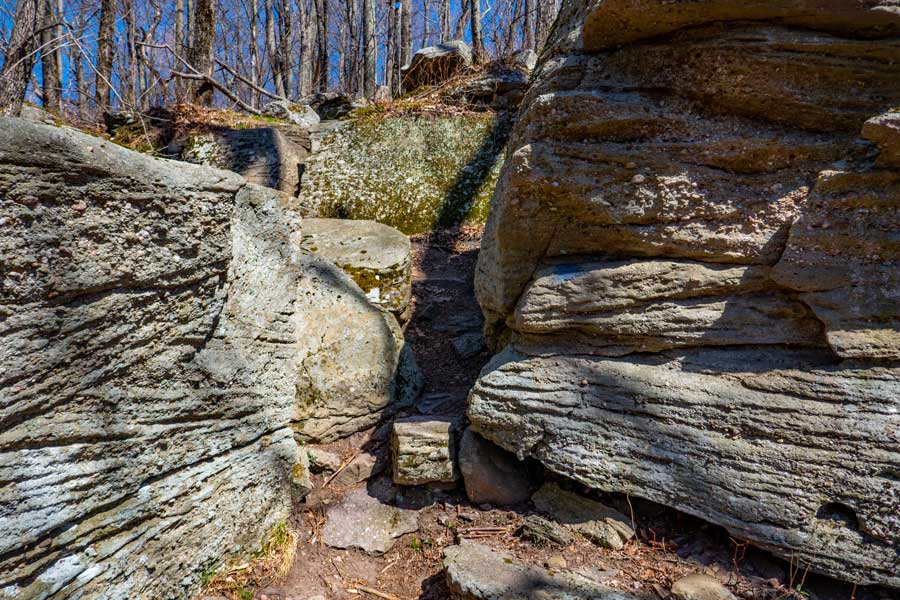 ledge rock you need to climb on the ridge line section of the Peekamoose Table Trail