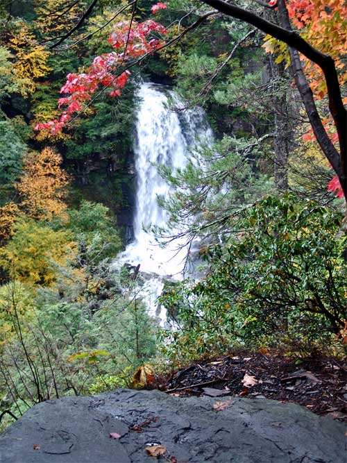 bridal veil falls in Hell's Hole