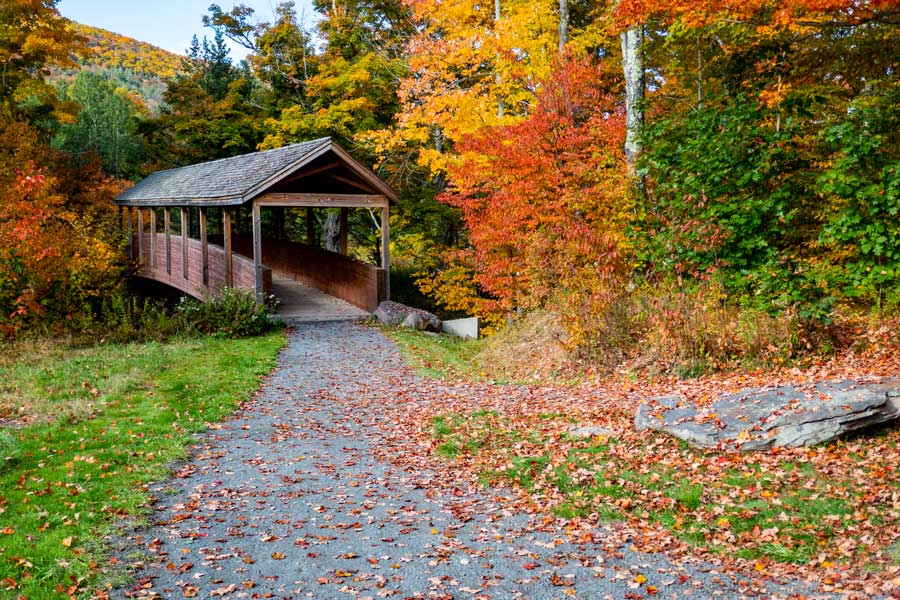 covered bridge on the spur trail of the Windham Path