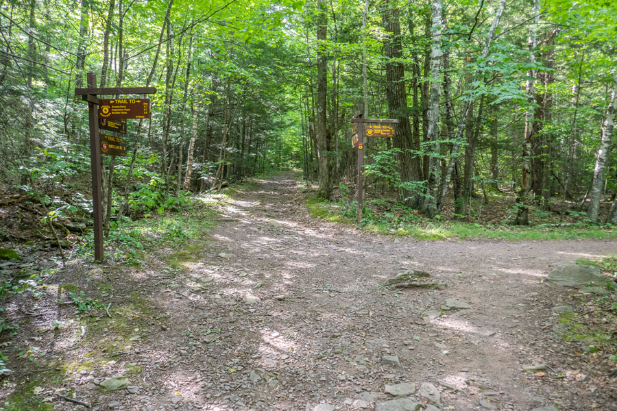 Trail Junction for horse trail to Palenville Overlook