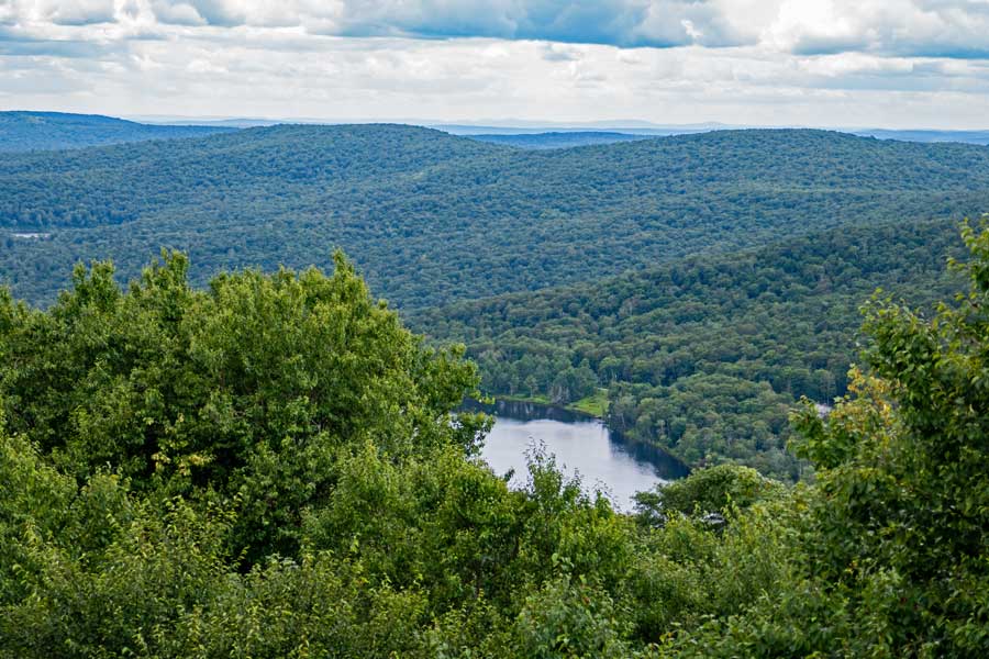 view of Beecher Lake from the Mill Brook Ridge Trail  