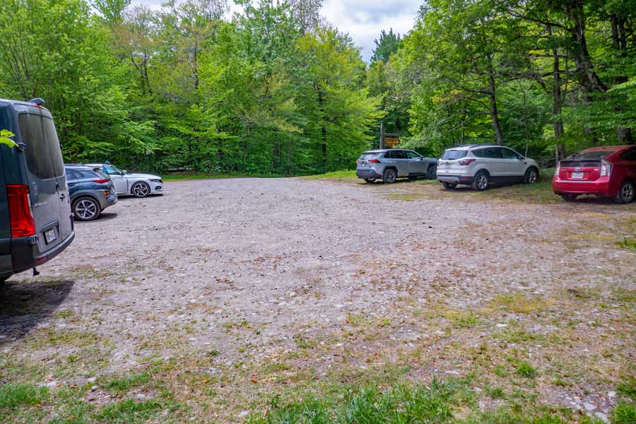 Balsam Lake Mountain Parking Area