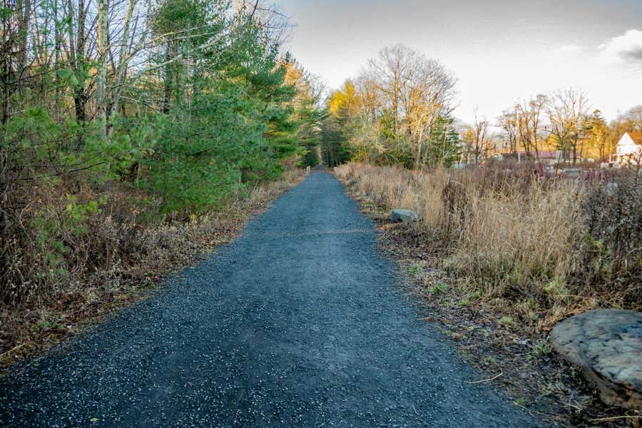 beginning of the western section of the Ashokan Rail Trail