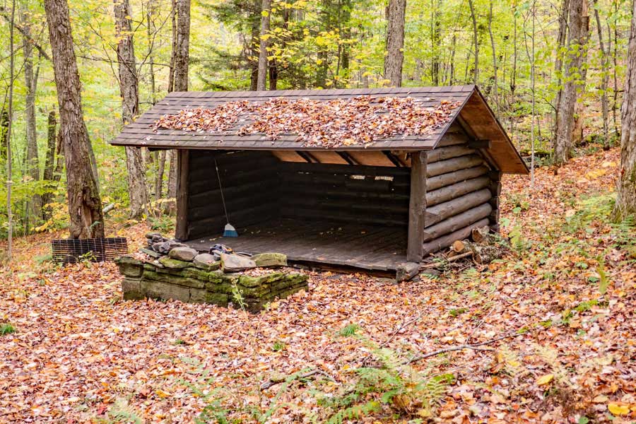 The Campbell Mountain Lean-to on the Western Section of the Campbell Mountain Trail