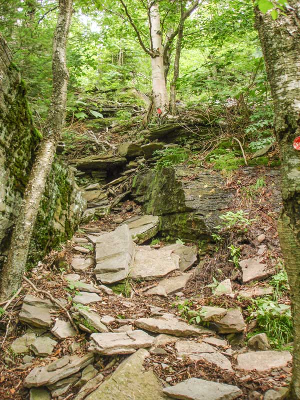 steep section down the western side of Sugarloaf Mountain