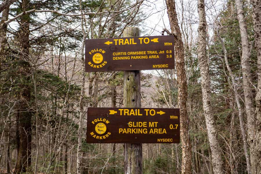 Slide Mountain dec mileage sign