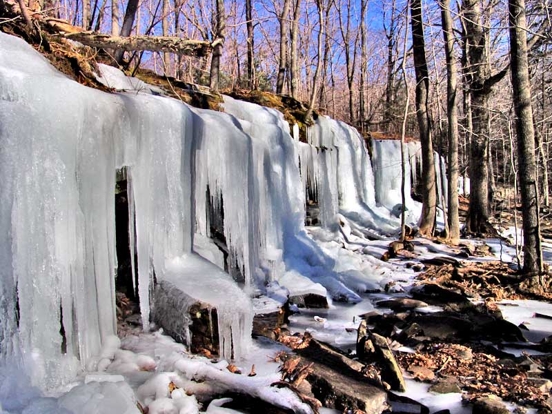 Shelving Rock Falls in the Mary's Glen