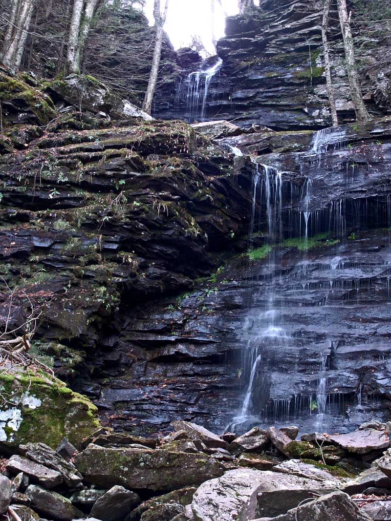 view of wildcat waterfalls from the base
