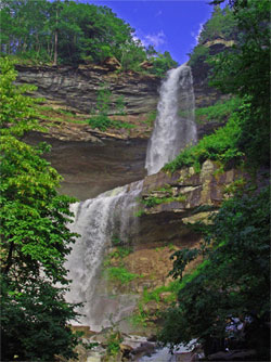 March 1, 2024, a hiker from maryland got stuck on the icy around kaaterskill falls. 